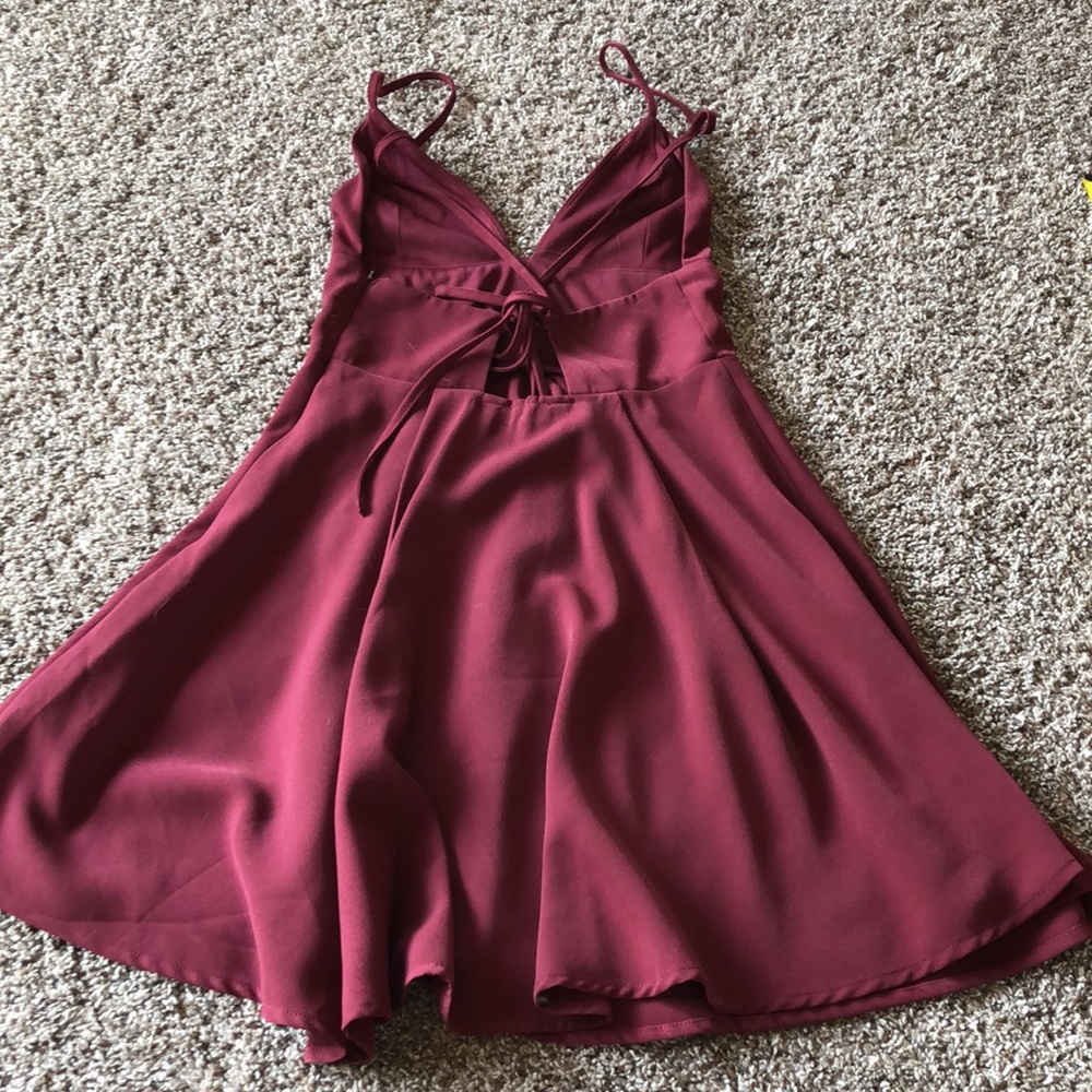 ❤️TOBI RED DRESS!❤️ - Picture 7 of 10